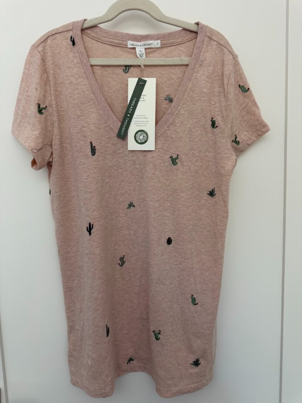 NWT Threads 4 Thought Cactus Embroidered V-Neck Tee Blush Pink S